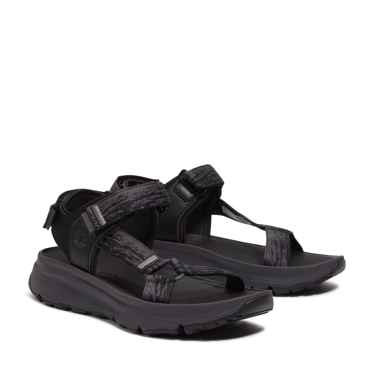 black webbing